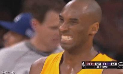 越丑越时尚! 这11双丑鞋彻底击溃了我的心理防线, 你敢穿吗?