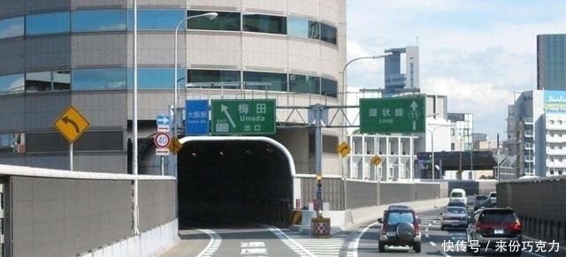  高速@世界最牛钉子户，高速公路从他房间穿过，政府还要给他缴纳