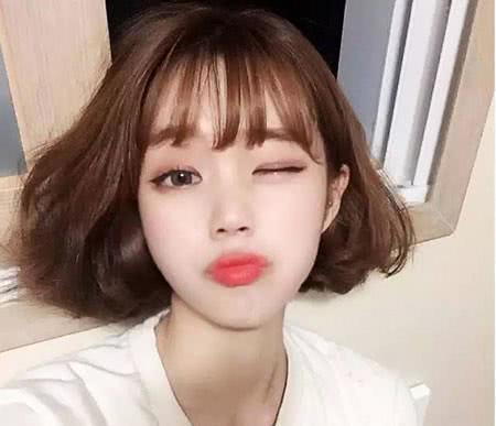 “仙女烫”已过时！现在流行“半圈烫”，秒变初恋脸！