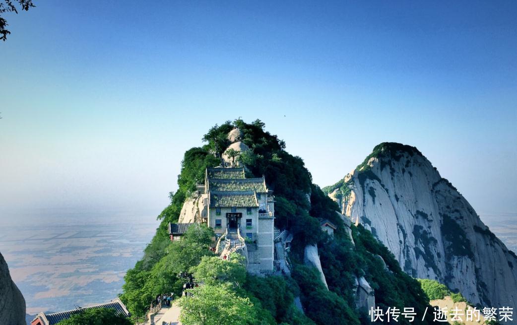 在我国济南华山这个5a级的景区,不仅免费开放,而且有着千年历史