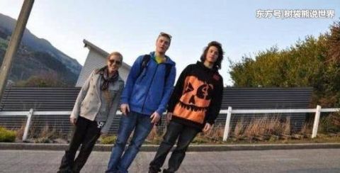 世界最陡的街道，长350米，从街头走到街尾，相当于爬25层楼