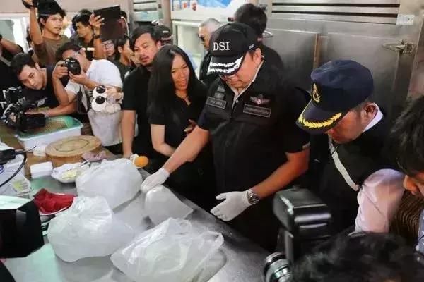 当心！多国出现大量假货，专坑中国人，转发别让更多人上当！