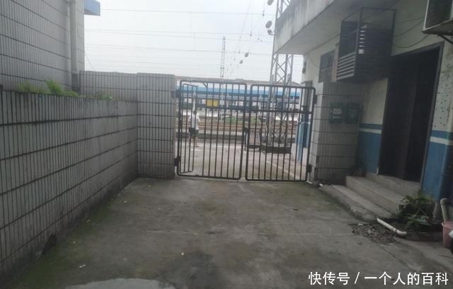 火车票价2元，车程11分钟，不检票，不排队，你就说信不信？