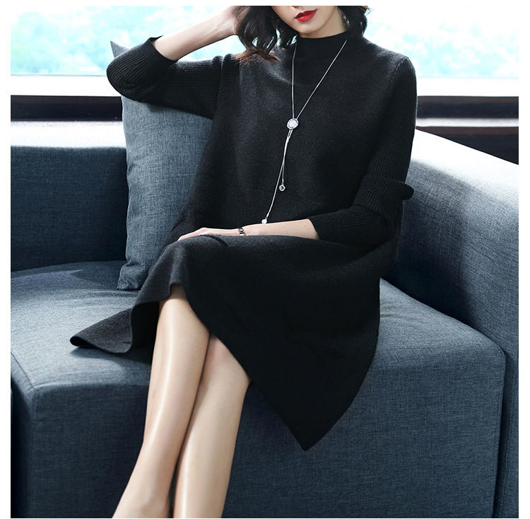 去年的秋装别穿了!今年流行穿“毛衣裙”时髦减龄又提气质