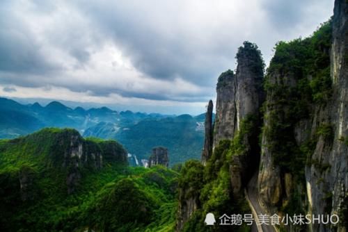 “世界地质奇观、喀斯特地形地貌天然博物馆”，在中国的奇观，令