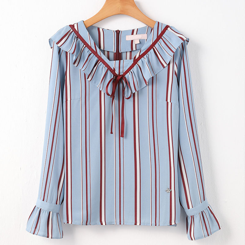 女人出门也别穿裤衩，瞧:这些女人，一个比一个美得腻人