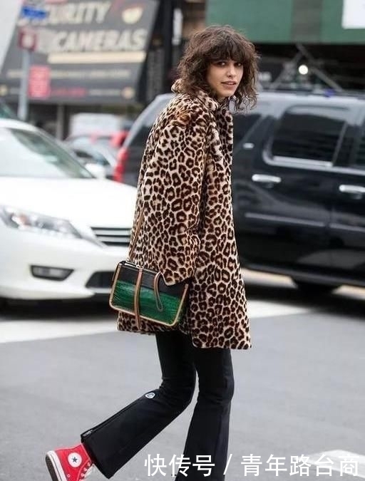 舒适@舒适又百搭的帆布鞋,怎么穿搭都好看