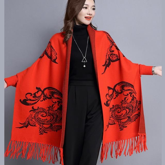 70后女人别穿太俏，大气优雅的针织衫才是主流，显高贵显气质