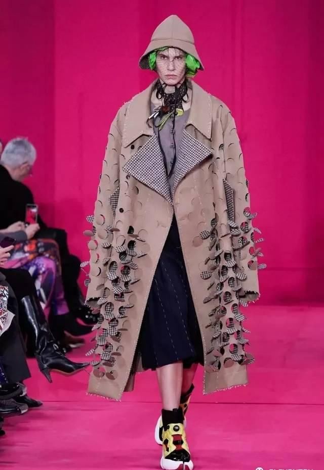  「国际时装」2020春夏高定——Maison Margiela 舞会后的宿醉