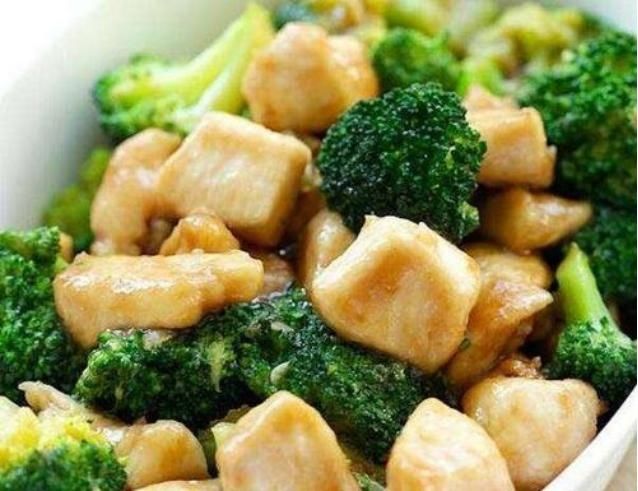 『生活』美食严选:拌茄子,老油条炒丝瓜,酿香菇,西蓝花油豆腐的做法