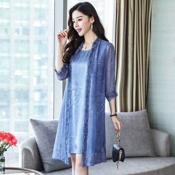 这裙子虽贵了点，但真的很美，媳妇买了2件回来穿，连背影都美爆