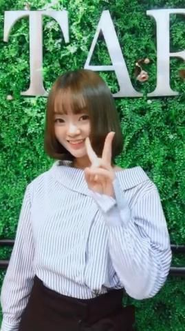 头发稀少的女孩想改变一下自己的发型，网友：剪完之后简直就是一