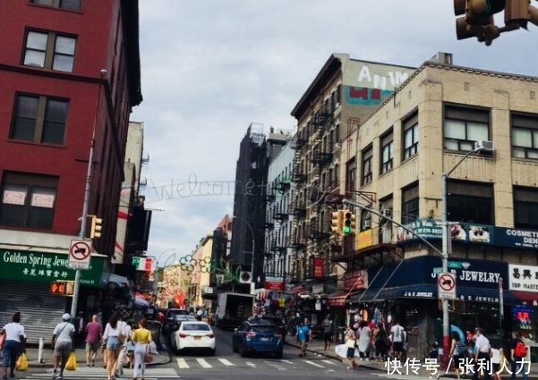 华人纷纷撤离,唐人街已人去楼空,美媒说法令人深思