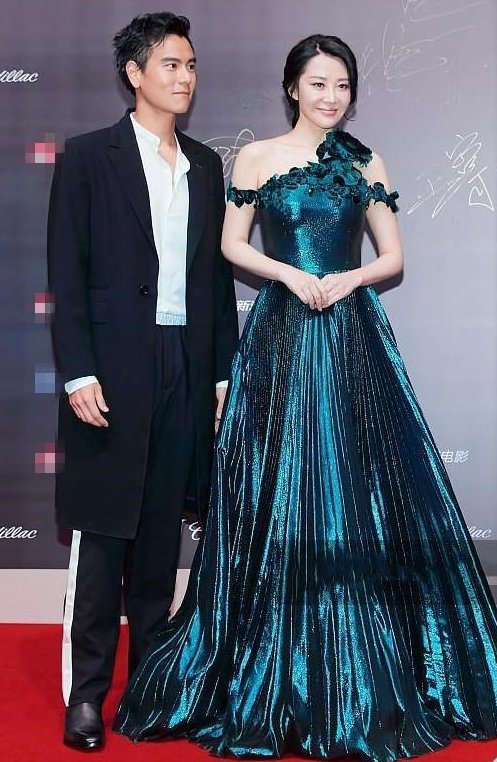 当63岁赵雅芝遇上49岁许晴，这两位女神是真的太拼了!