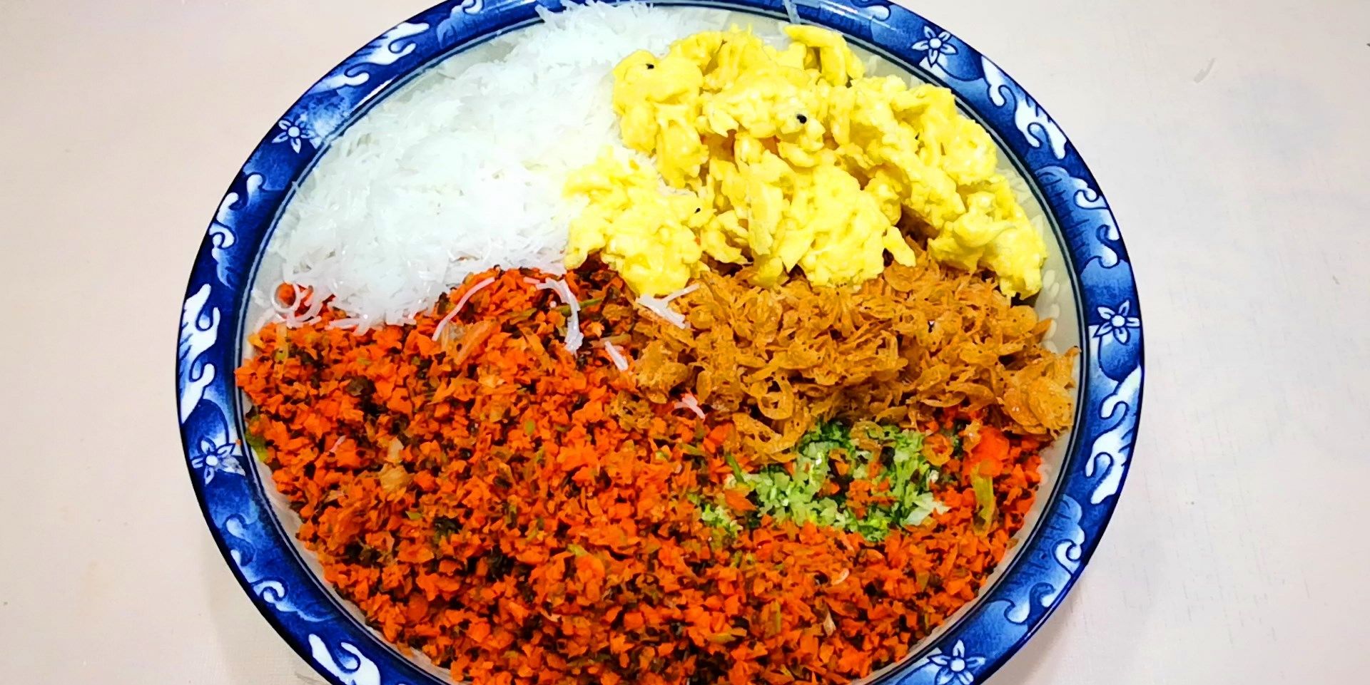  『白菜』白菜饺子怎样做好吃？调馅原来有秘诀，吃起来比肉馅还香，真解馋