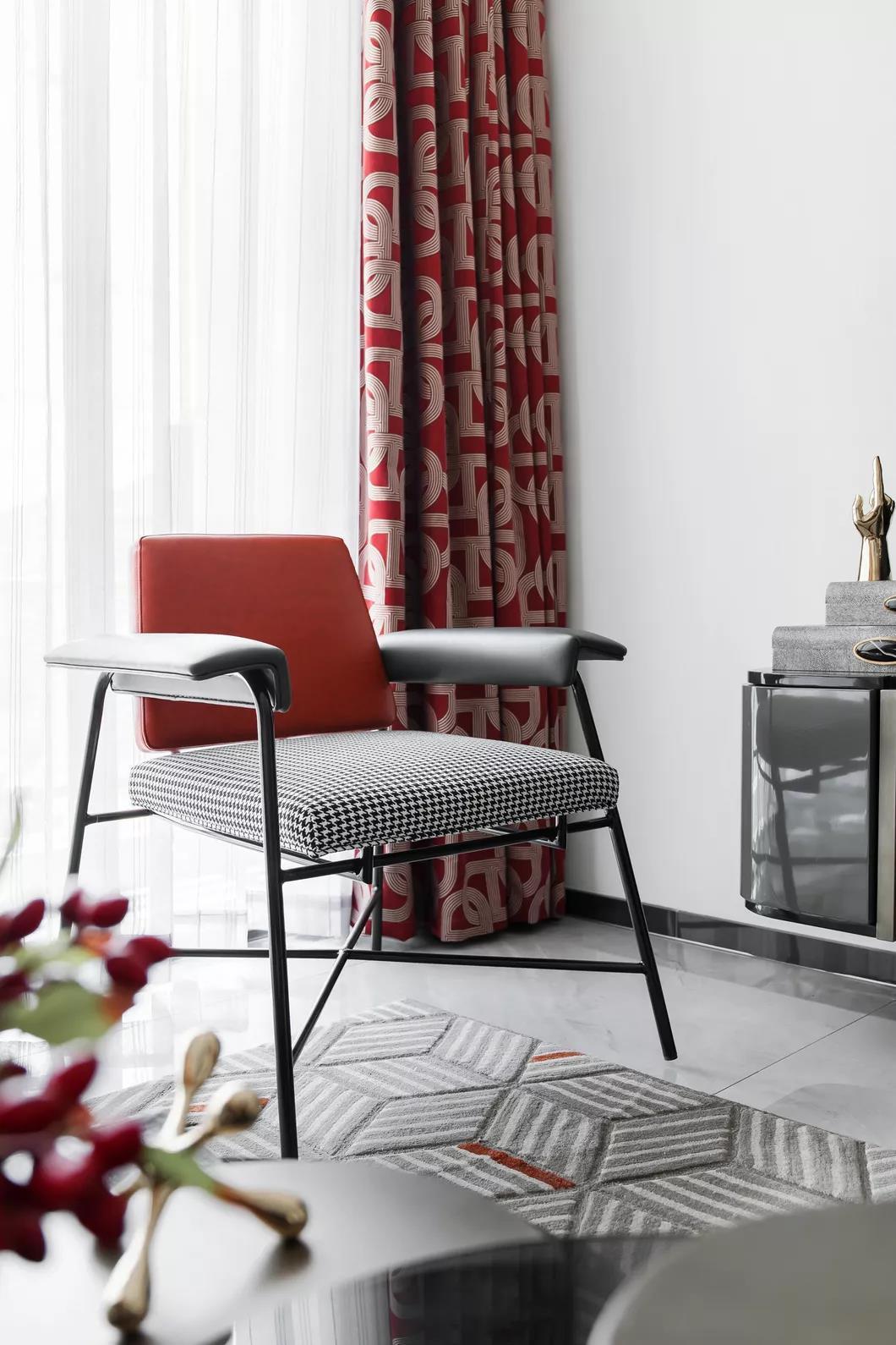 喜欢灰色又觉得太深沉？看这里！