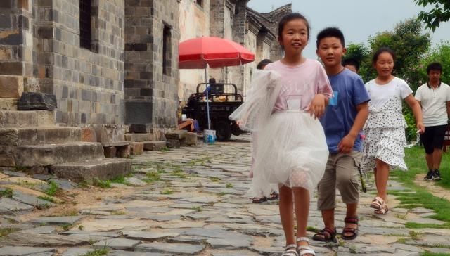  #建筑#在河南新县丁李湾村，为何会有保持完好的徽派建筑？