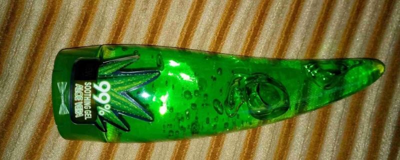  #用芦荟胶#芦荟胶可以去鸡皮肤吗