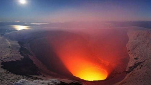 如果将地球的几十亿吨的垃圾，直接倒进火山里，可以被处理掉吗？