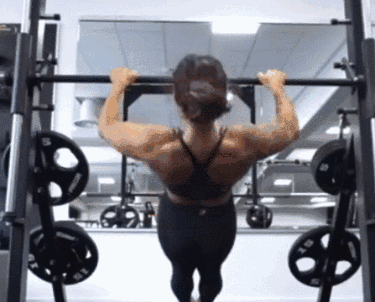 健身｜集美貌，才华与身材于一身的美女钢琴师健身起来也太性感了