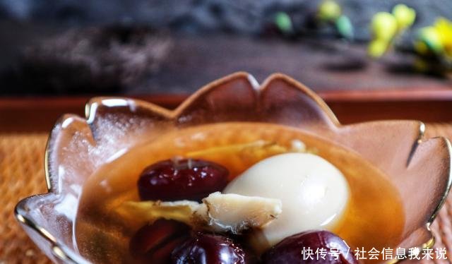 「漂亮」女人每天喝点“它”,补血养颜,皮肤白里透红,气色好,素颜都美!