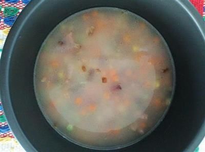  「技巧」好吃的不得了的腊肉焖饭，不费精力技巧，有菜有饭带去上班很方便
