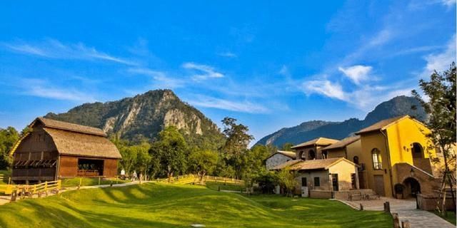 周末也能去一趟的旅行地!比曼谷好玩十倍,绝美风光堪比新西兰!