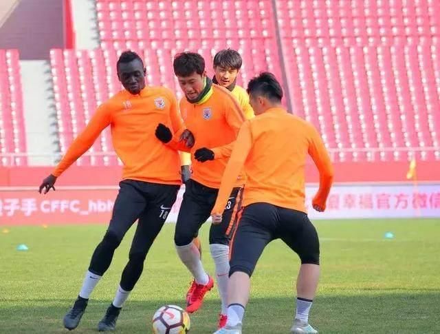 足协杯华夏遇鲁能复仇之心不死 这对中超老冤