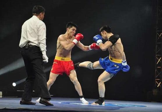 如果特种兵跟散打高手打起来,谁会更胜一筹?结