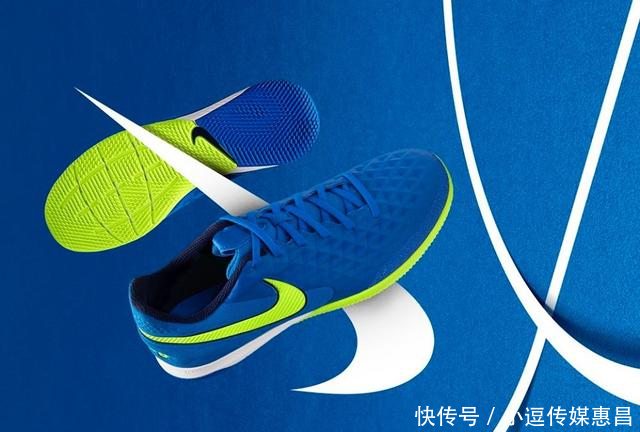  足球鞋■耐克推出“Skycourt Pack”小场足球鞋套装