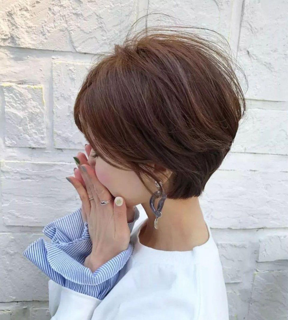 2018年流行的8款短发，看完忍不住想剪了!