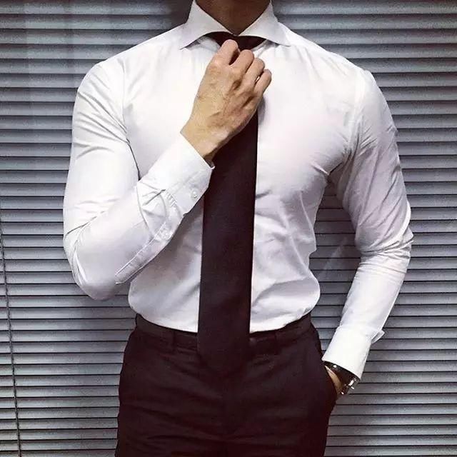 穿正装的男人才是世界上最毒的药!