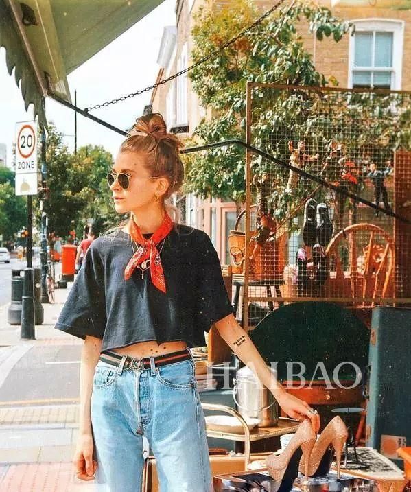 好看| 硬币项链太流行!搭配什么衣服都足够吸睛!