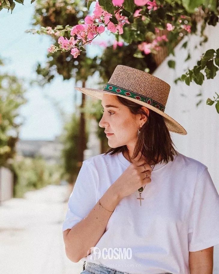 时髦办 | Lily Collins的度假look太有参考价值了