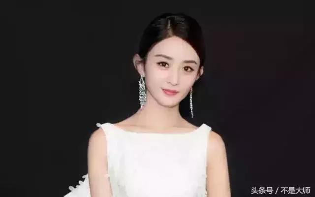 赵丽颖还是没杨幂的腿长，尤其是筷子般的细腿，令人羡慕