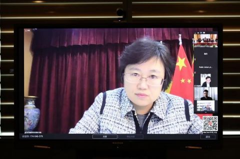 『视频连线』上海专家“云端”连线,为海外同胞送防疫知识