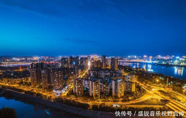  四川：四川五大城市，城区人口均过百万，其中一个竟未通火车！