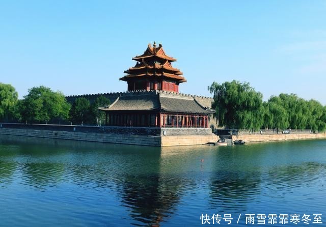 中国最适合老年游的5座城市,景色优美气候宜人,您去过几个?