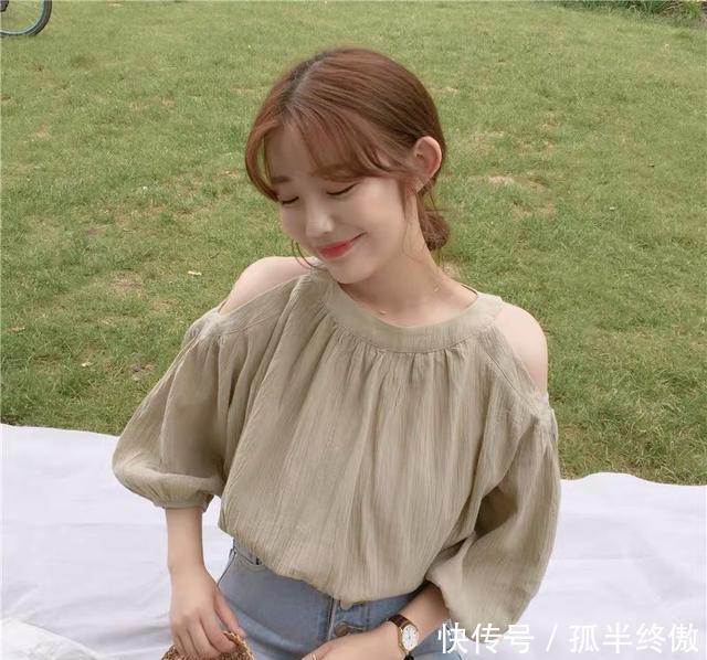 【短上衣】怎样才能穿出高级感?搭配裙子,美极了