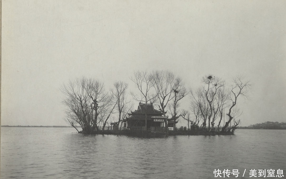 老照片:100年前的杭州西湖 你觉得现在还看还是100年前好看呢?