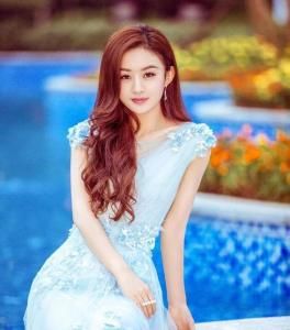 刚平静的马蓉再度复出:强撩张杰，遭谢娜怒骂，网友纷批评不要脸