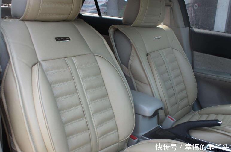 【保障大家】有钱人的汽车,为什么都不用“座套”明白原因后,回家也拆掉