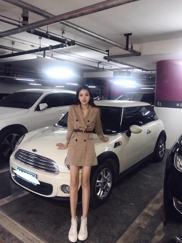  【没成】西装裙既美且飒，简约又隐含小心机，趁着还没成爆款穿起来吧！