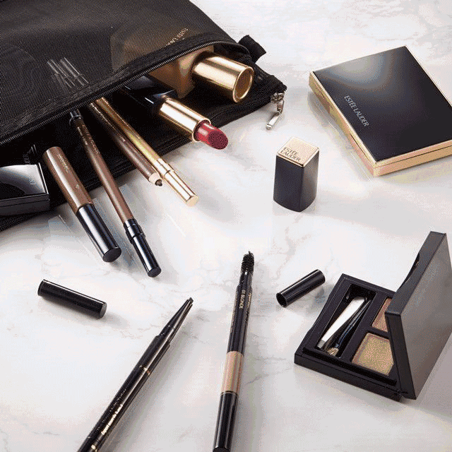 周迅被嘲别演少女，你的良心不会痛吗?