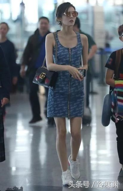 古力娜扎越来越瘦了，排骨胸比郑爽还吓人!