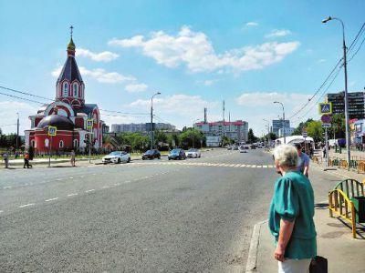 记者亲探莫斯科郊外:路灯白天亮晚上灭 杨絮