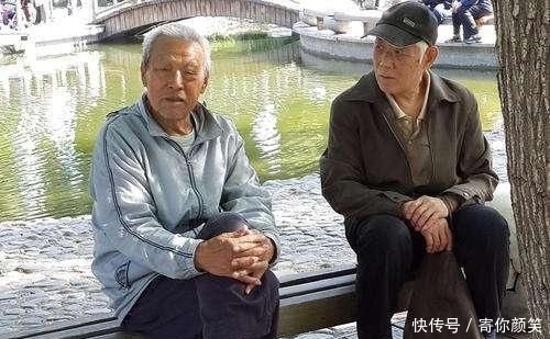  [农村]在农村，老人常说：“人穷断六亲”，什么意思？