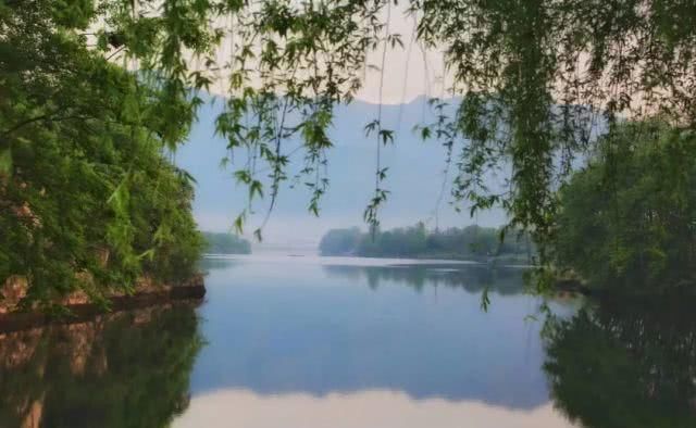 安徽这里深藏一片绝美桃花潭!仙气爆表,打卡必去!