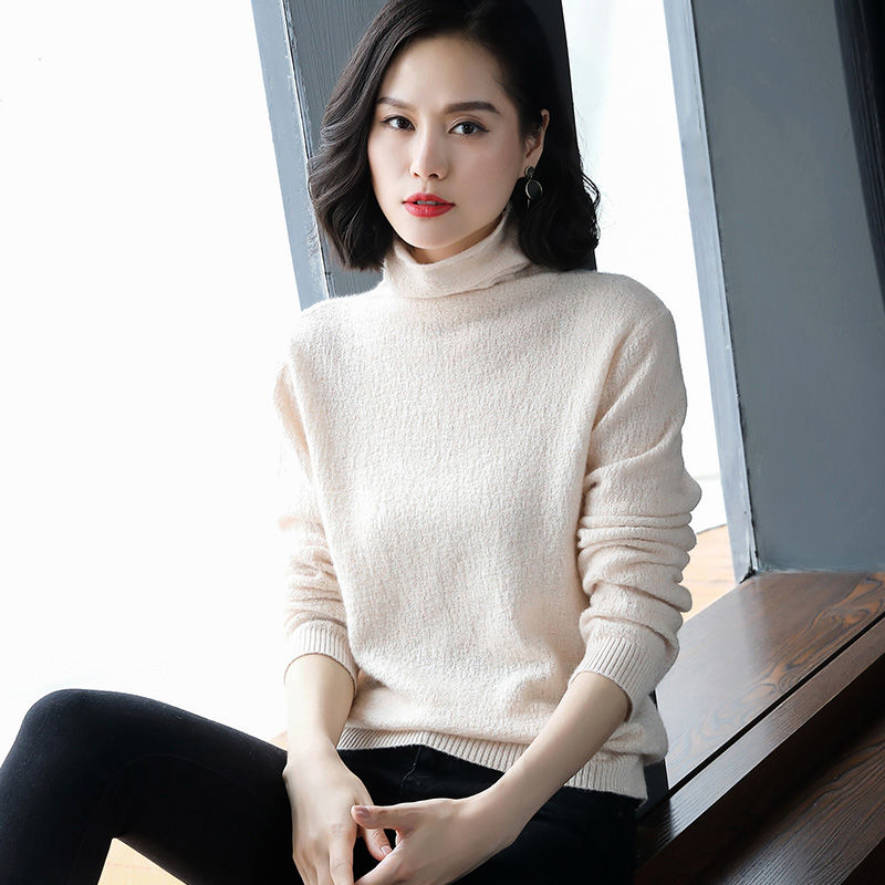 入秋渐凉,也别傻的买羽绒服了,学下面女人这样打扮,超有气质