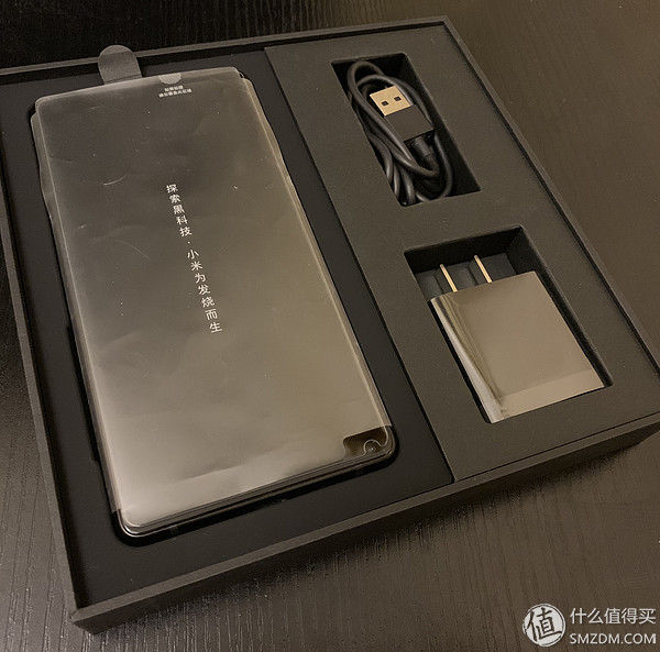 极速过气的换代机?新机来临前夕开箱回顾 小米 MIX 2